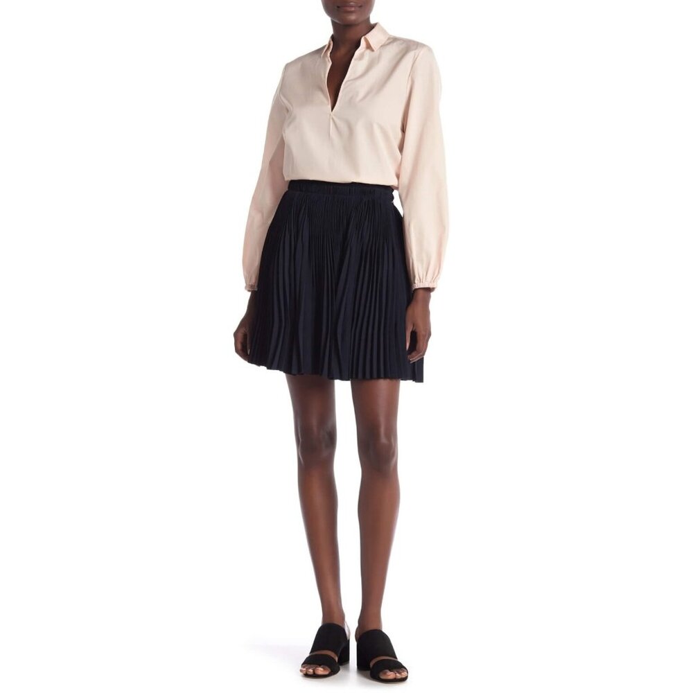 Vince Skirt Navy Blue Pleated Above Knee Flounce SZ M  NWT $265
